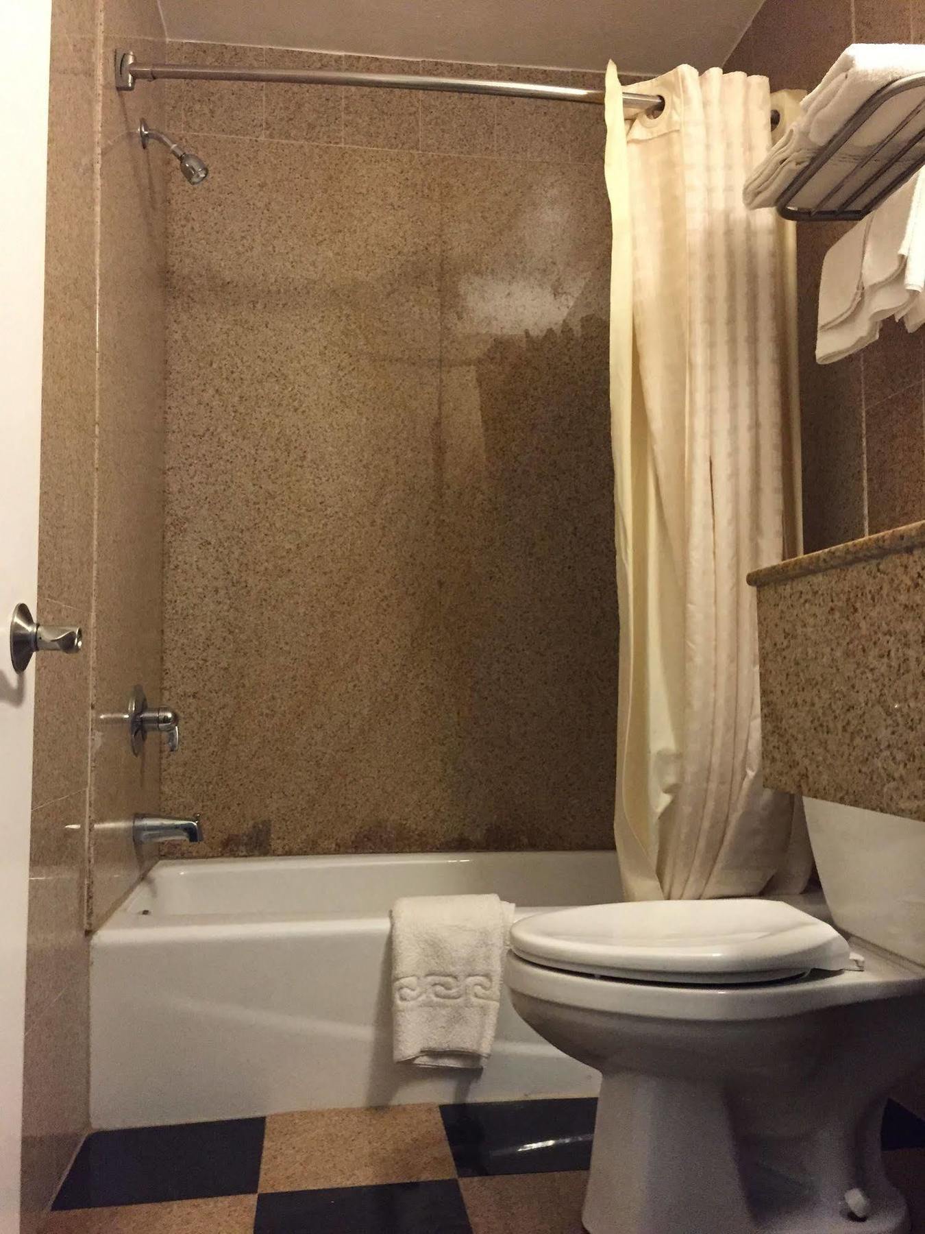 Track & Turf Motel ماونت لوريل المظهر الخارجي الصورة